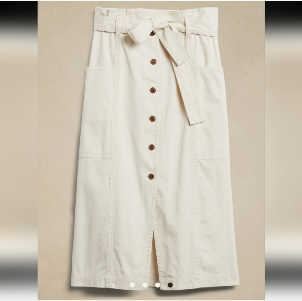 Banana Republic Cream Button-Front Skirt